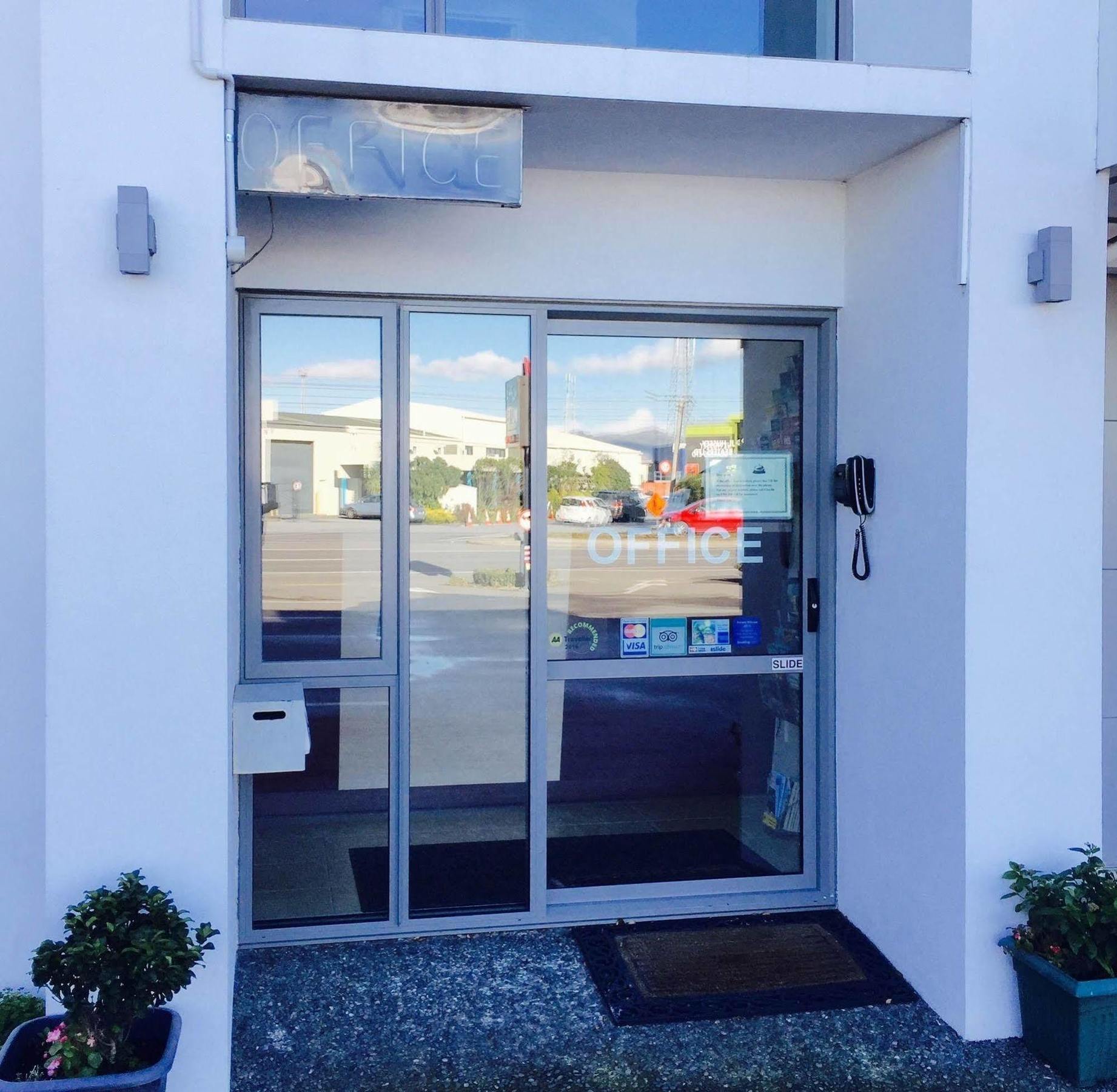 Alpha Motel Christchurch Exterior foto